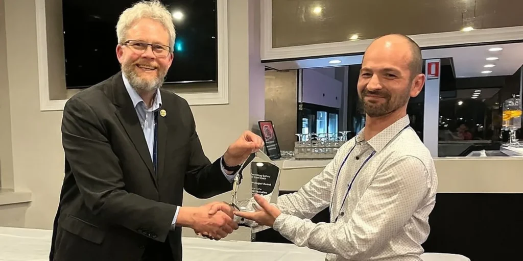 APL Director, Liam Shanahan, receiving the MSA Metrologist Award at the MSA 2025 conference in Sydney.